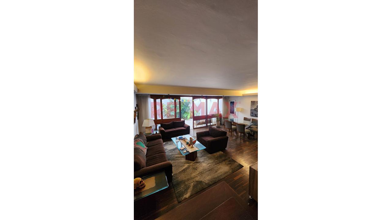 ¡Amplio Departamento En Venta En Chorrillos, Cerca Del Malecón! — foto 2