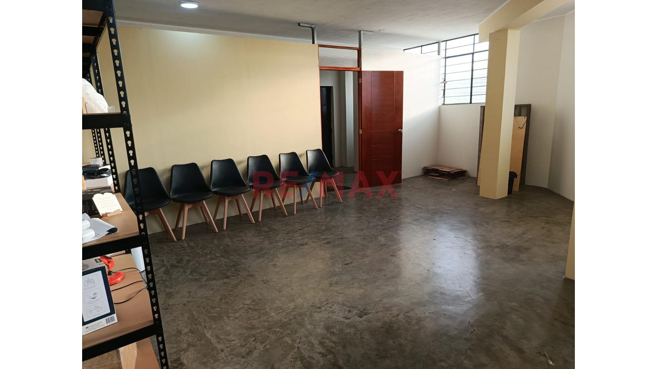 🚀 Local Comercial, Almacén U Oficinas En Alquiler – ¡Excelente Ubicación! - 3