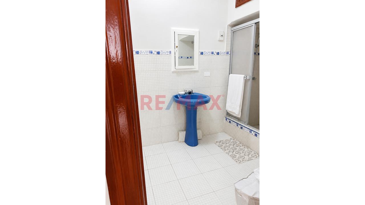 Oportunidad Vendo Casa Zona Residencial Y Estrategica, Cerca A Malecón Cisneros, Miraflores - 5