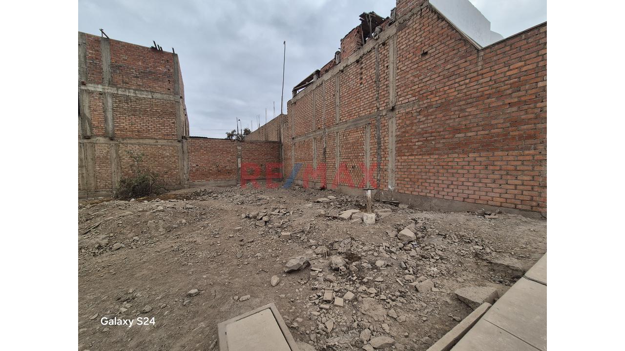 Se Vende Terreno/Urb.Sta Maria 3Ra Etapa/ Carabayllo/ $45,000/120M2 — foto 2