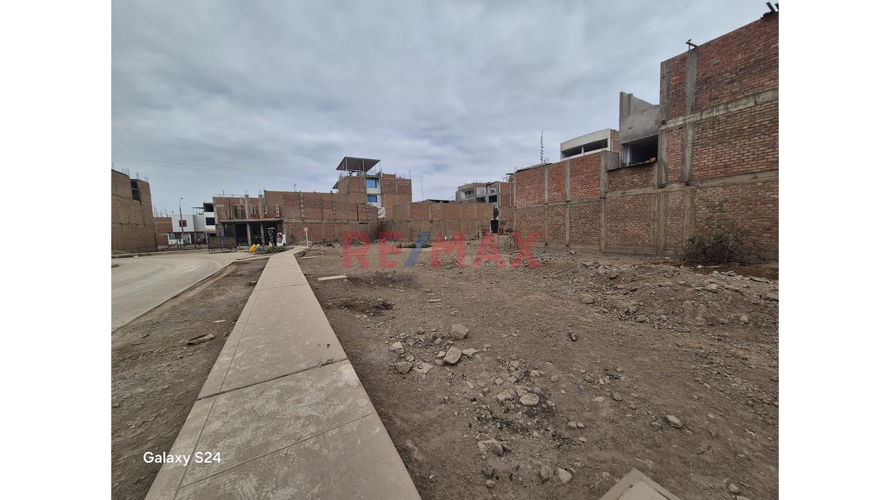 Se Vende Terreno/Urb.Sta Maria 3Ra Etapa/ Carabayllo/ $45,000/120M2