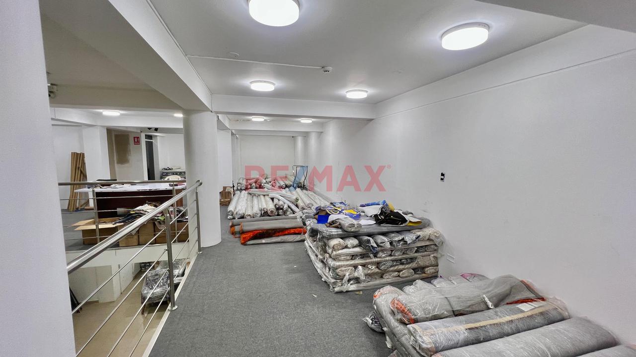 Venta De Local En Pleno Corazon De Lince - 5