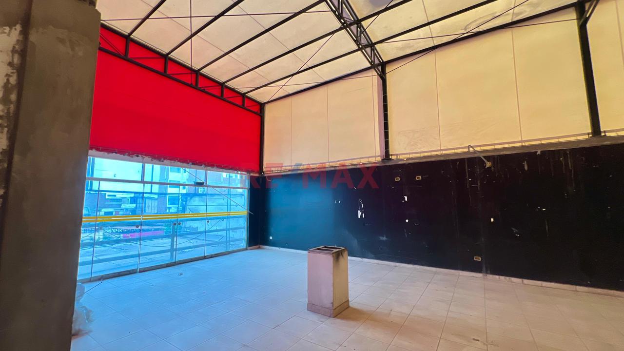 Venta De Local En Pleno Corazon De Lince - 10