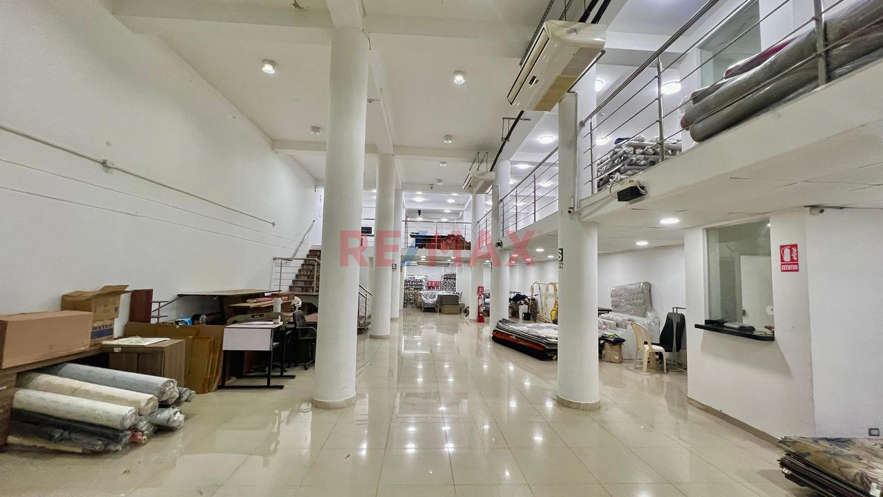 Venta De Local En Pleno Corazon De Lince - 11
