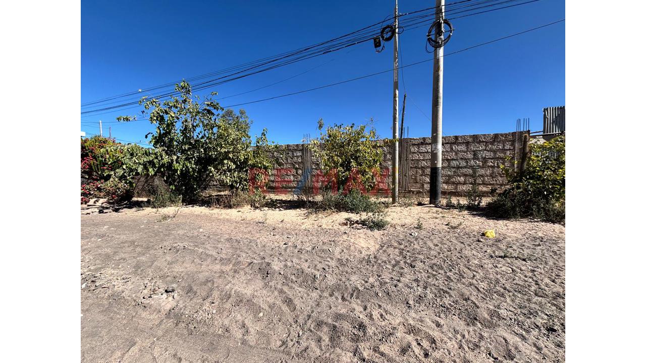 Terreno En Venta  En El Distrito De Yura Ideal Para Empresas — foto 5