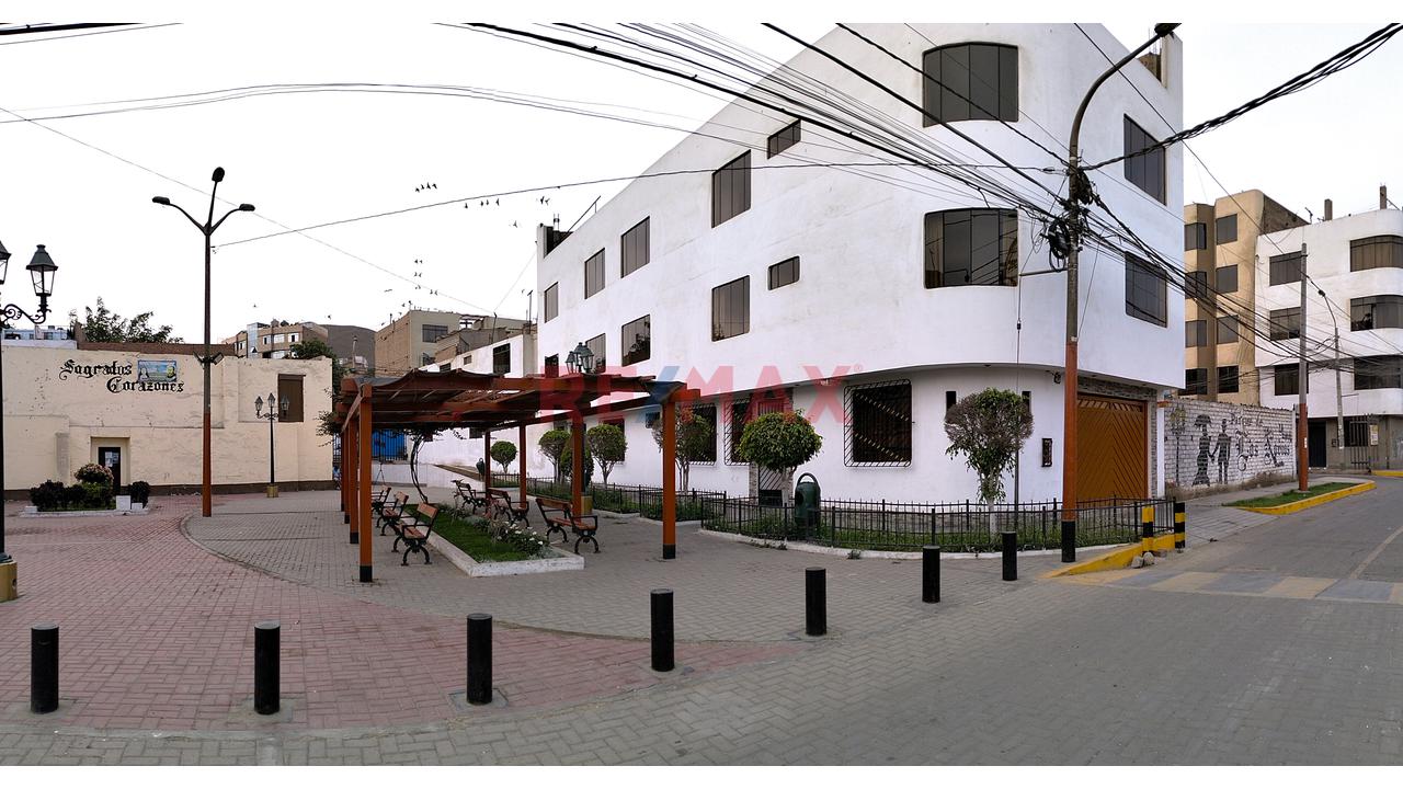 🏡 ¡Alquila Tu Espacio Privado Frente Al Parque De Los Novios! Habitación Con Baño Propio En Pro - Los Olivos | S/ 420