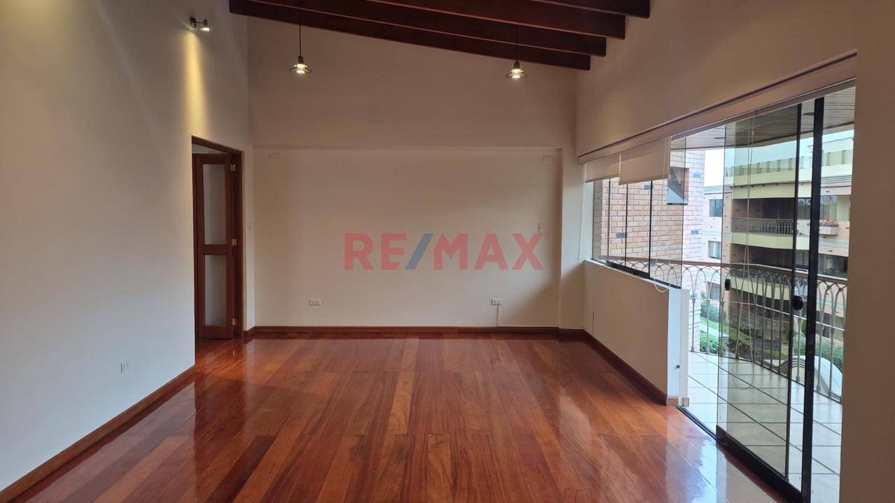Alquiler De Departamento Duplex En Monterrico Chico - Surco - 13