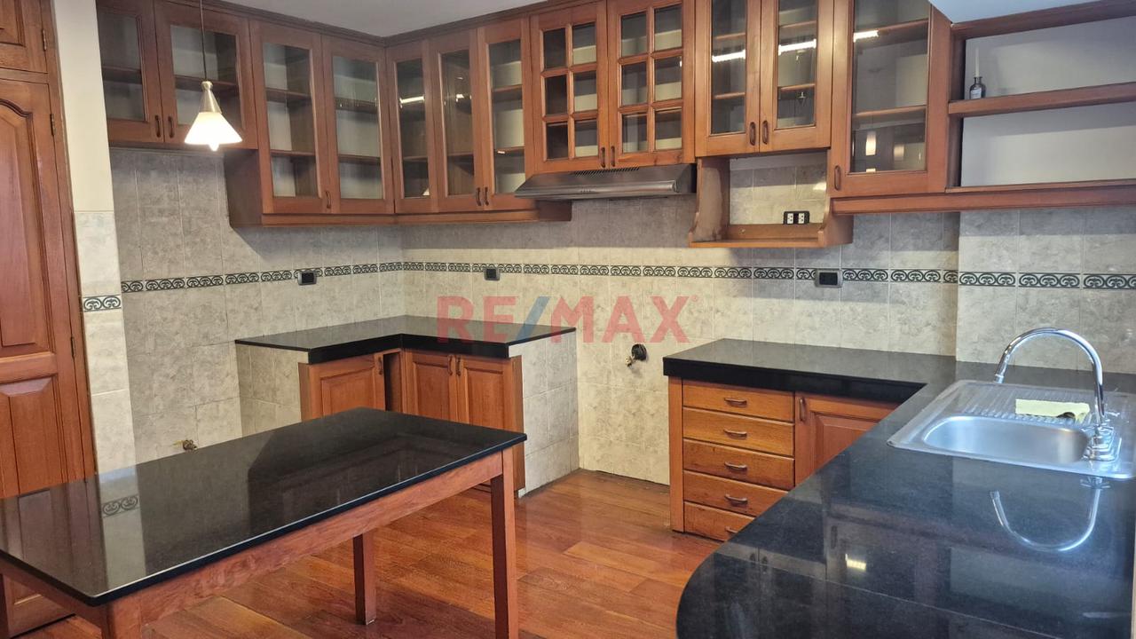 Alquiler De Departamento Duplex En Monterrico Chico - Surco - 12