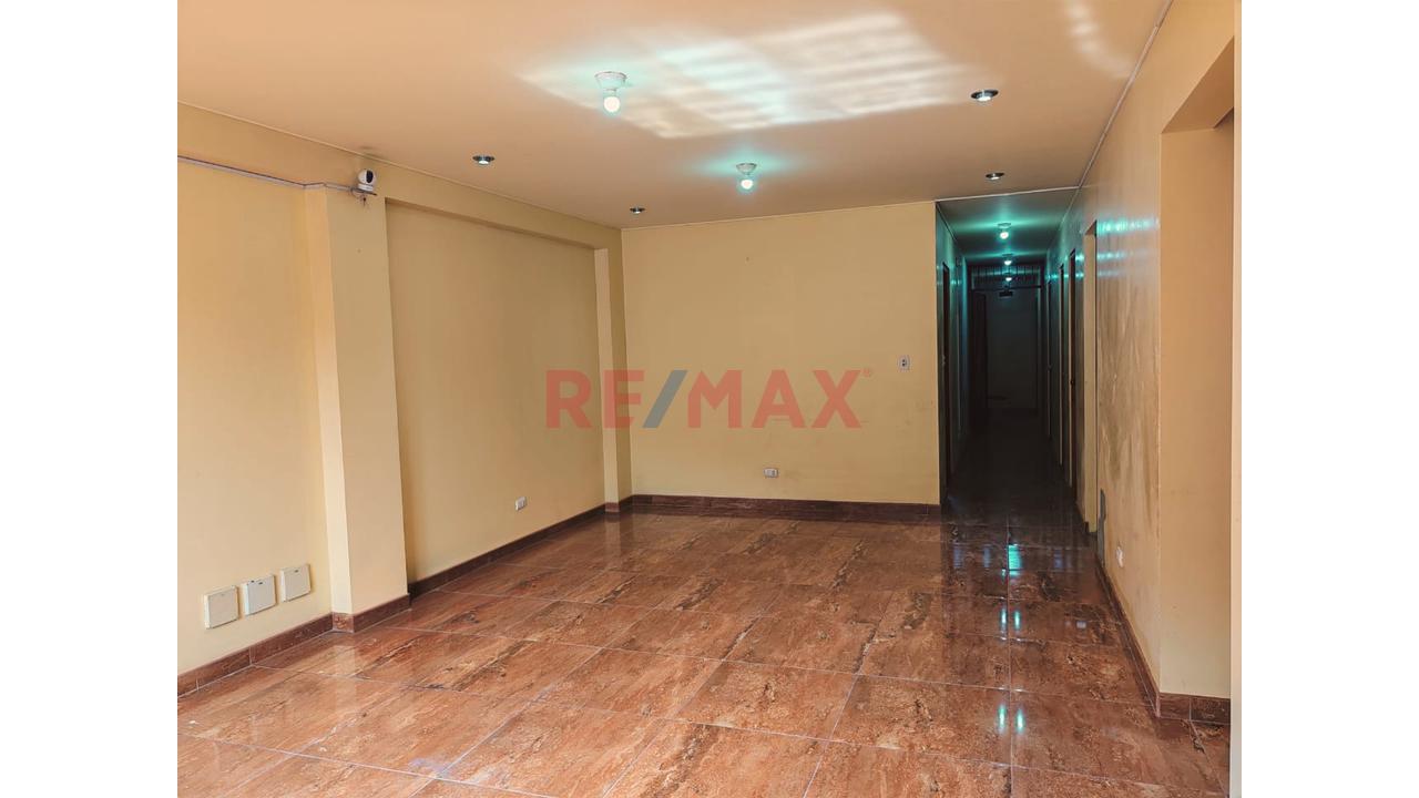 Vendo Amplio Departamento De 108M2 En 2Do Piso Con Aires Incluidos — foto 3