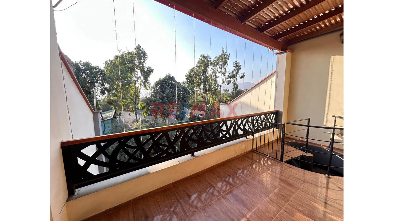 Vendo Moderna Casa Frente A Parque En Urb. Privada Carabayllo  Con Seguridad 24/7 — foto 3