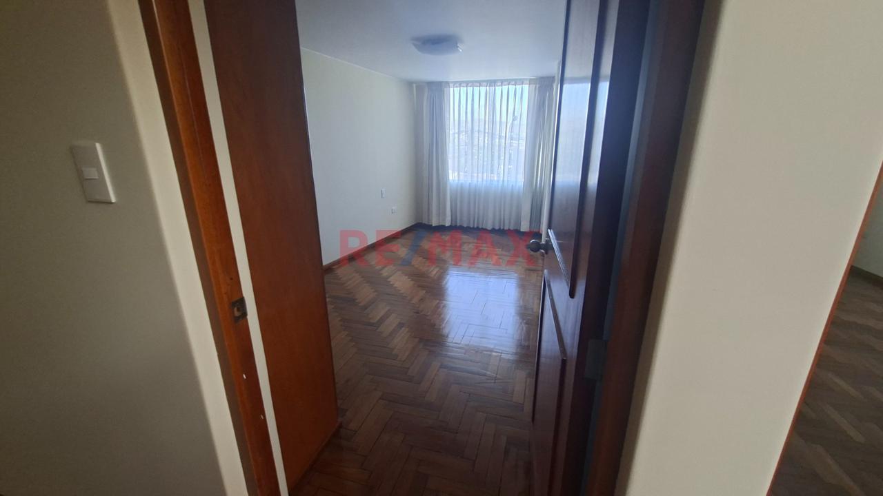 Casa Quinta Privada Cayma - Excelente Inversion O Vivienda - 3