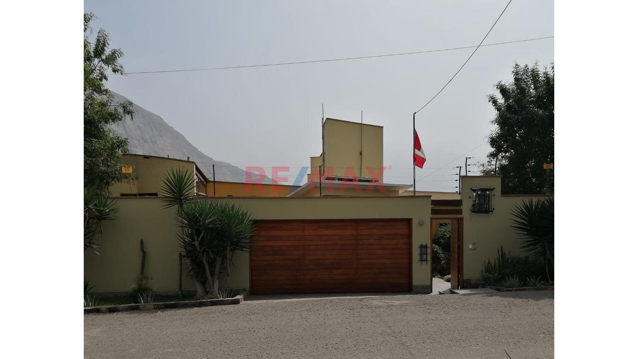 Se Vende Espectacular Y Exclusiva Casa De Campo En Cieneguilla