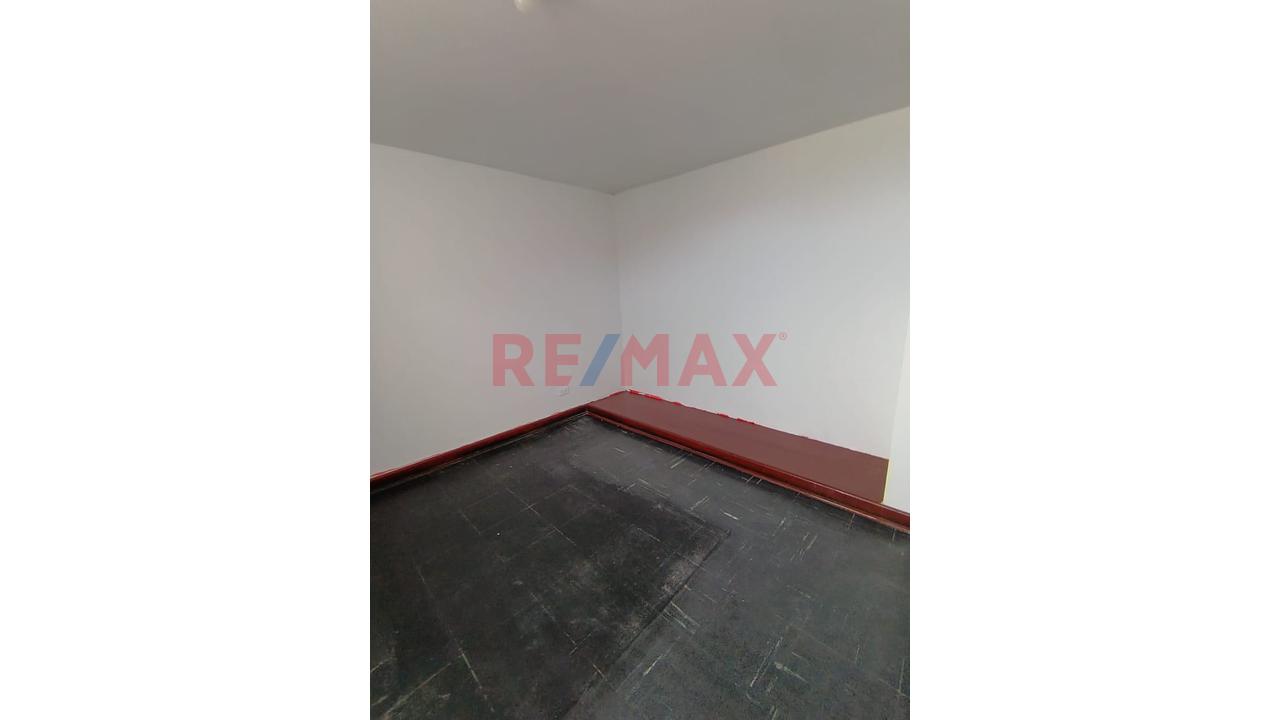 Venta De Casa Urb. Los Precursores - 13