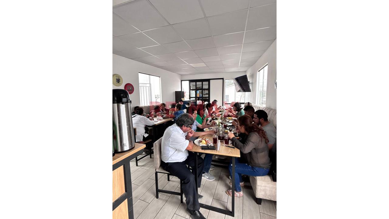 Alquilo Local En 2Do Piso Para Restaurante En San Lazaro Con Juan De La Torre — foto 5