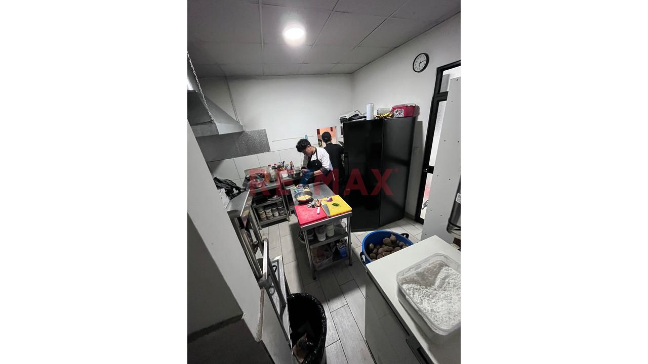 Alquilo Local En 2Do Piso Para Restaurante En San Lazaro Con Juan De La Torre — foto 11