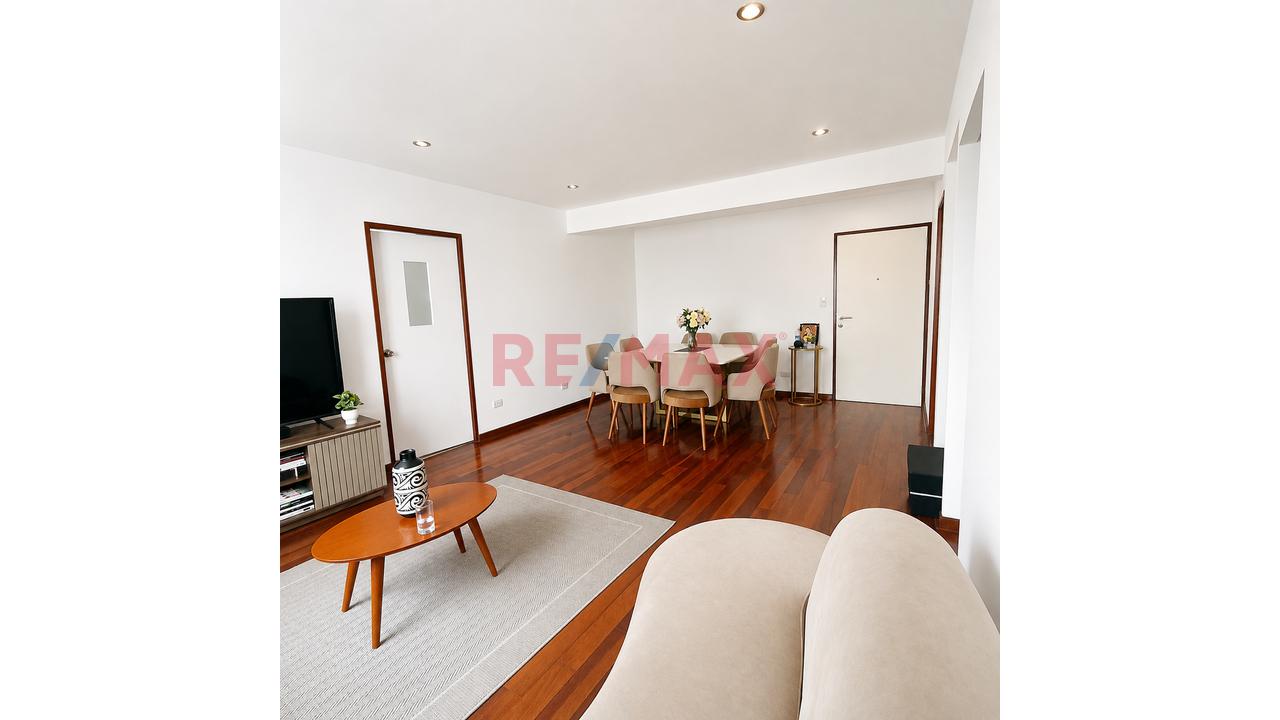 Se Vende Excelente Departamento De 3 Dormitorios En Av. Casimiro Ulloa, Miraflores — foto 8