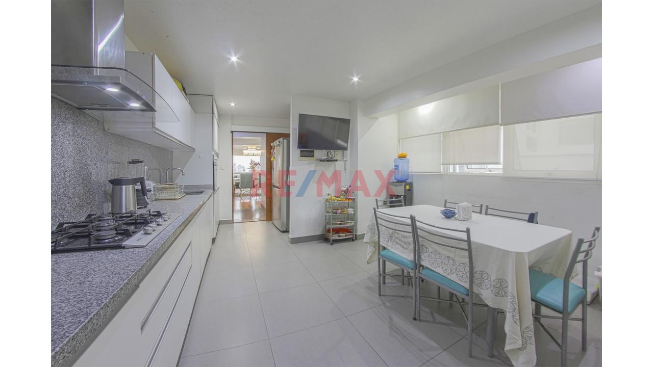 Exclusivo Dúplex Con Piscina Privada En Chacarilla Del Estanque — foto 3