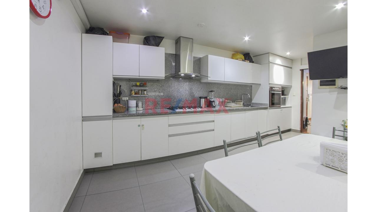 Exclusivo Dúplex Con Piscina Privada En Chacarilla Del Estanque — foto 4