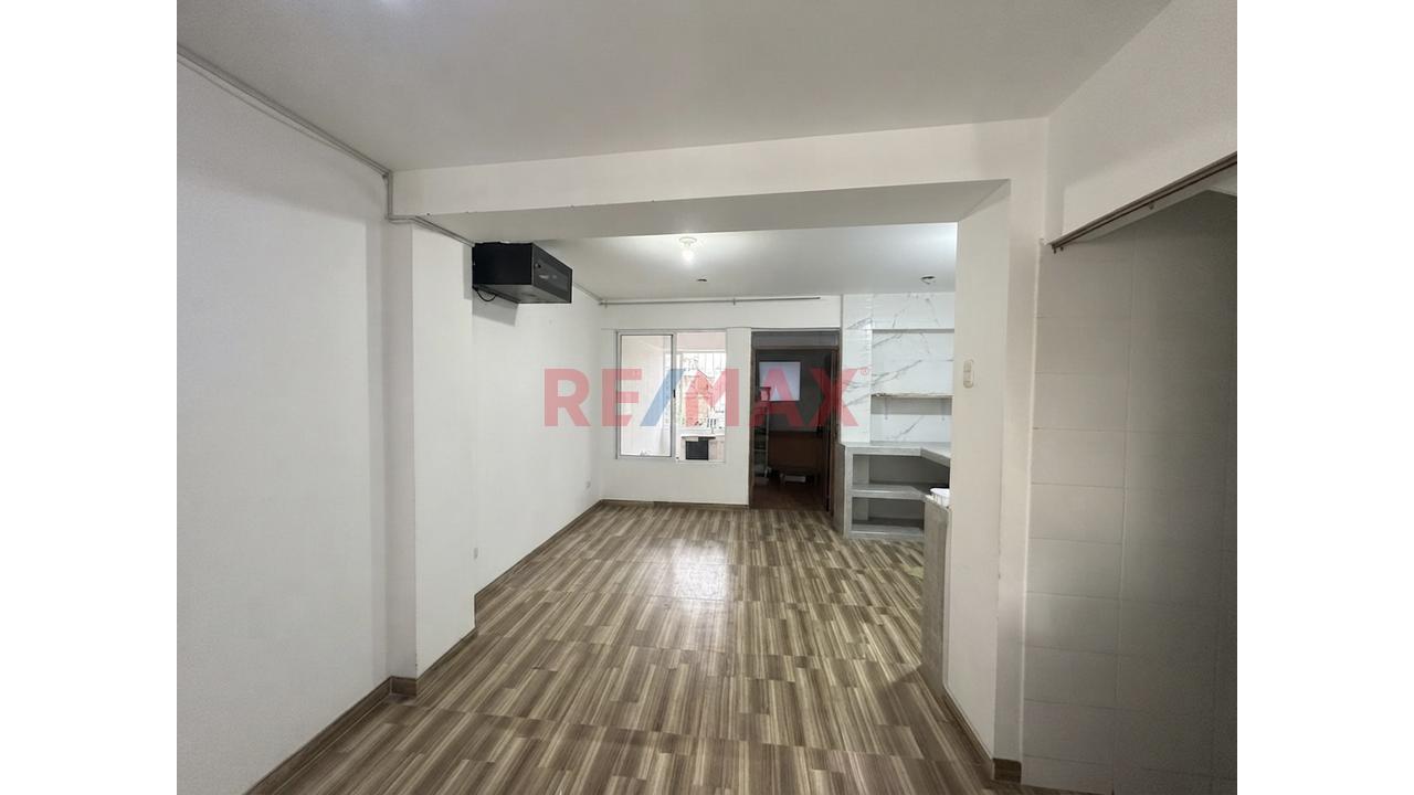 Venta Casa De 4 Niveles La Esperanza Parte Alta - 2