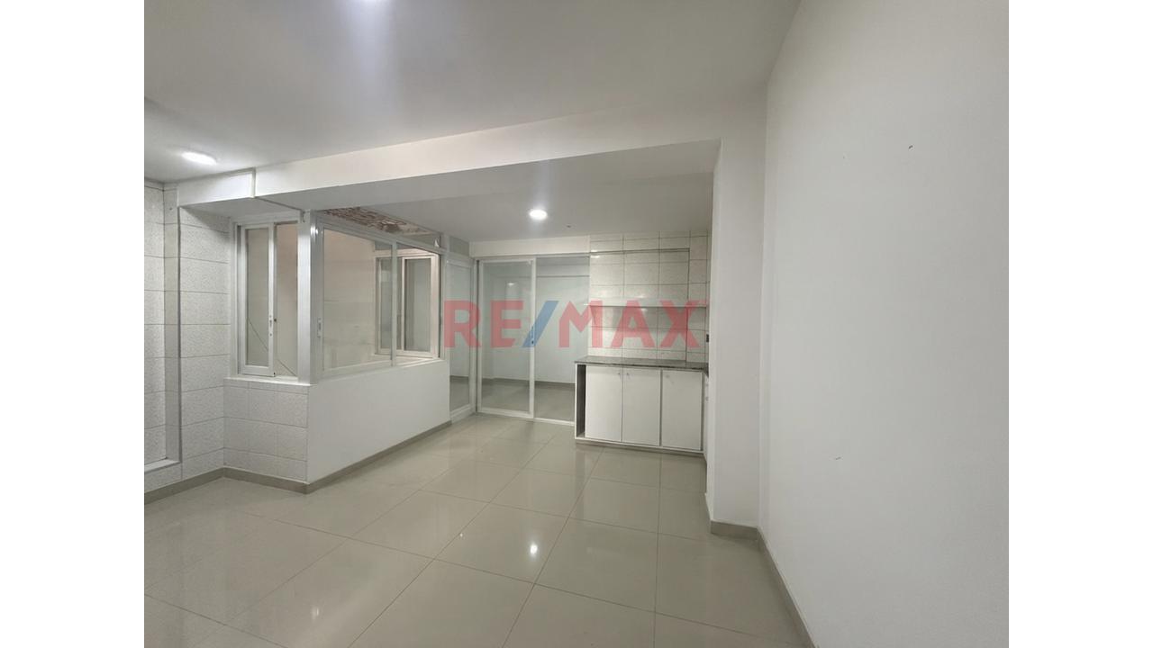 Venta Casa De 4 Niveles La Esperanza Parte Alta - 9