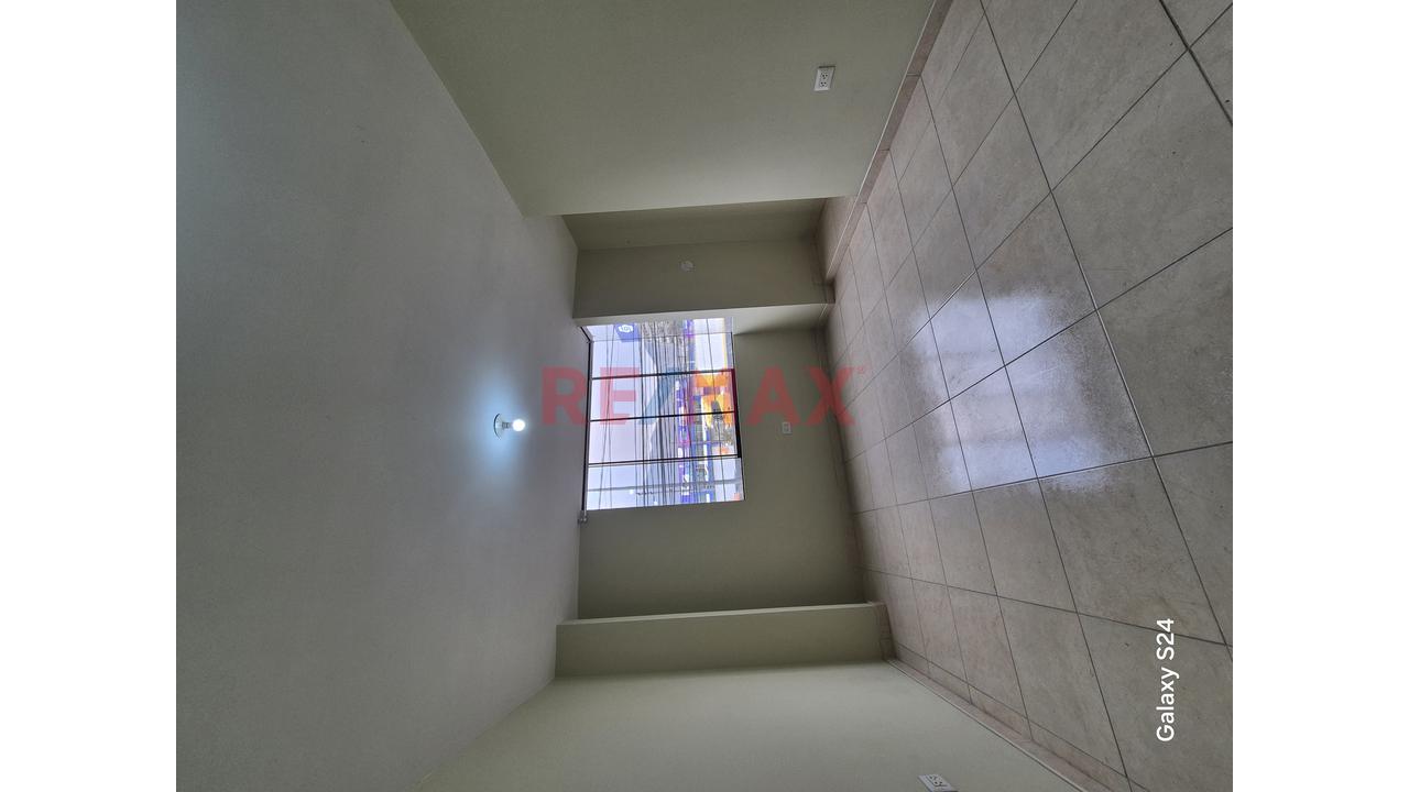 Alquiler/Oficina/Sol De Oro/Los Olivos/Piso 2/20M2/S/.1000 - 3