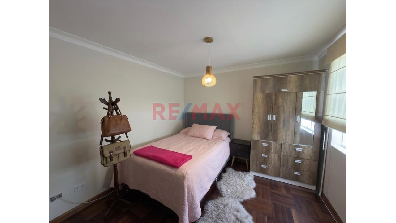 Departamento En Venta - San Miguel - A Espaldas De La Clinica San Gabriel — foto 3
