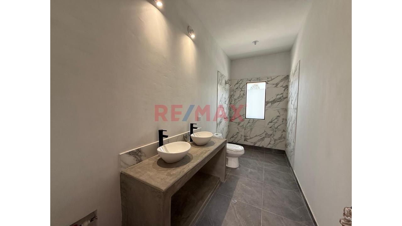 Venta  Casa De Campo De Estreno, Moderna, Funcional En El Condominio El Refugio - 13