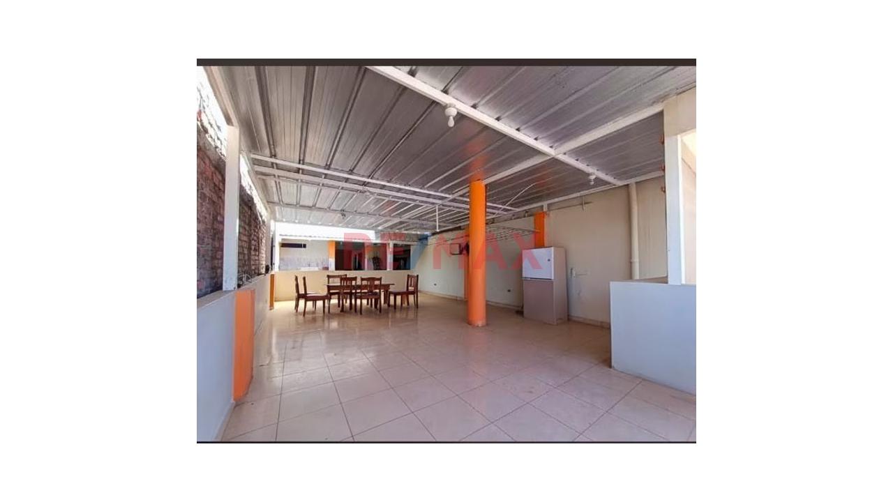 Linda Casa En Venta Urb San Isidro - 17