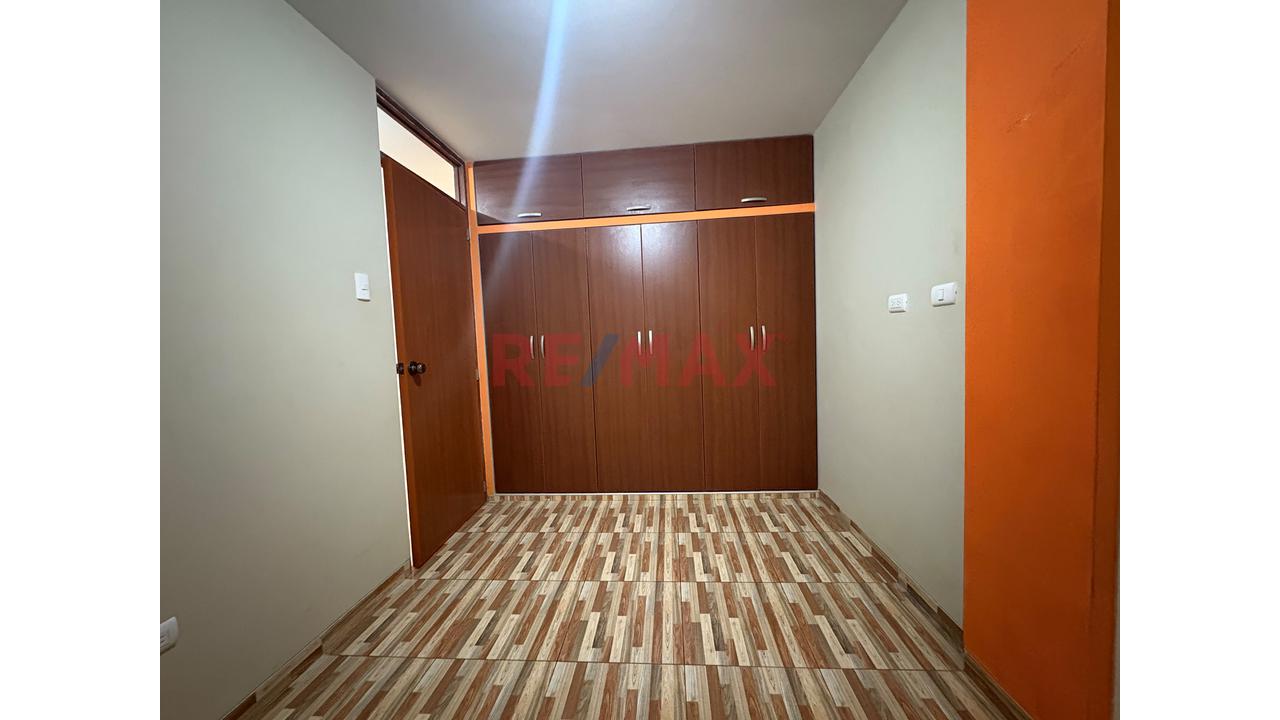 Linda Casa En Venta Urb San Isidro - 10