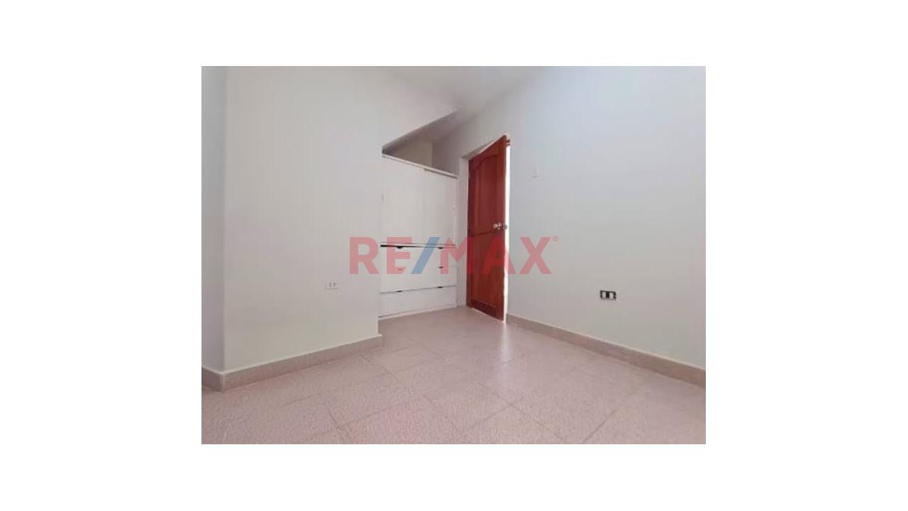 Linda Casa En Venta Urb San Isidro - 16