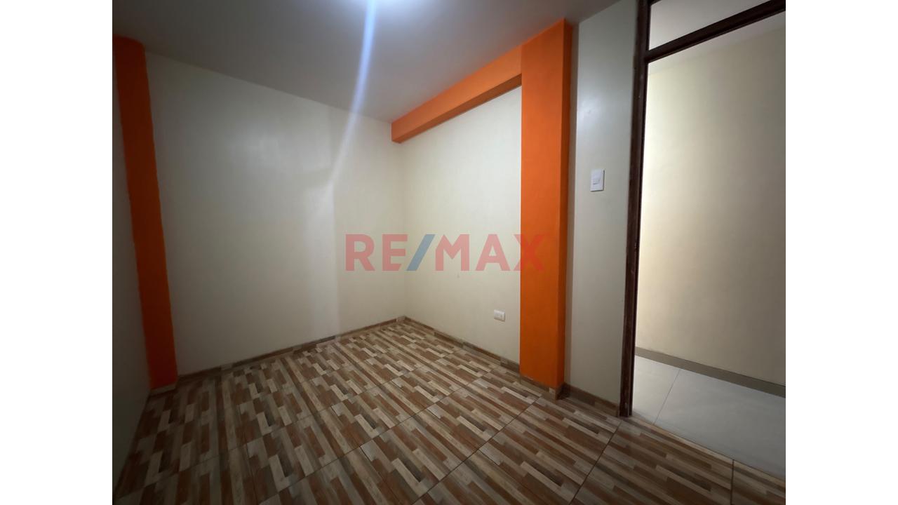 Linda Casa En Venta Urb San Isidro - 8