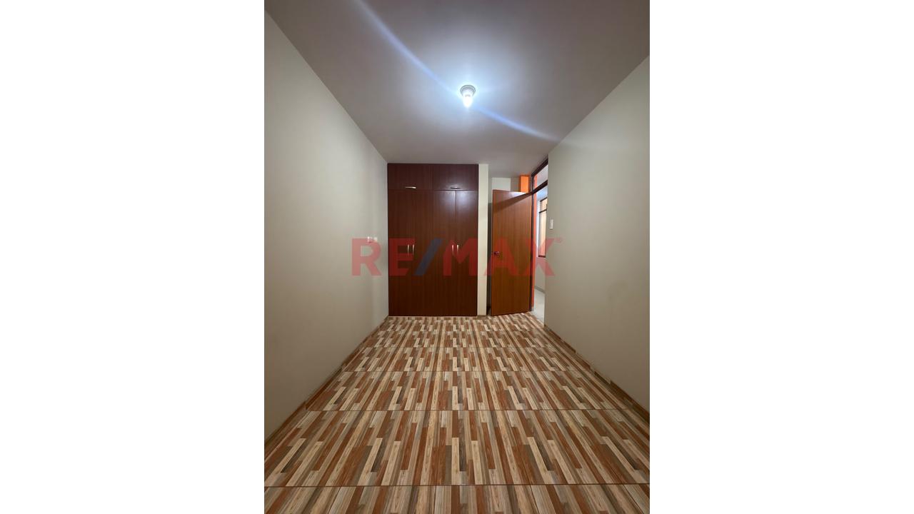 Linda Casa En Venta Urb San Isidro - 7