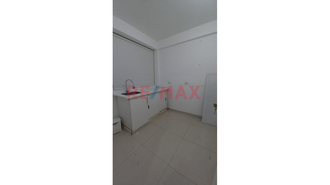 Venta De Edificio En Surquillo $650,000 - 2