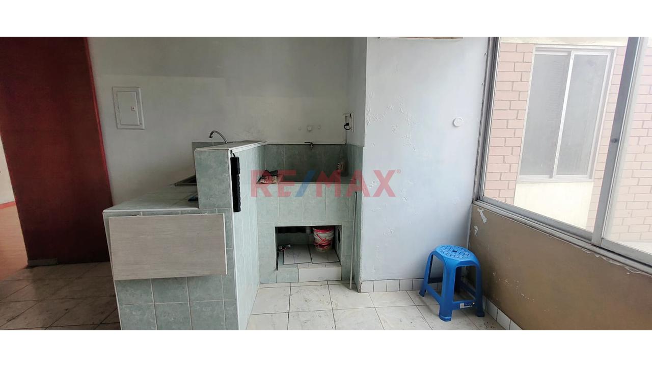 ¡Vive En Surquillo! Amplio Departamento De 3 Dormitorios En 2.° Piso! — foto 13