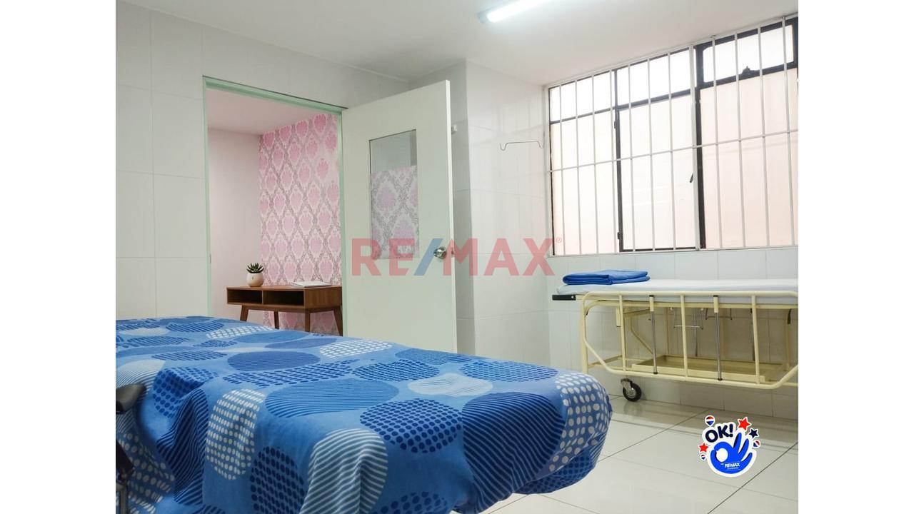 Venta De Local Para Consultorio Medico Y Afines En Av, Huaylas - 9