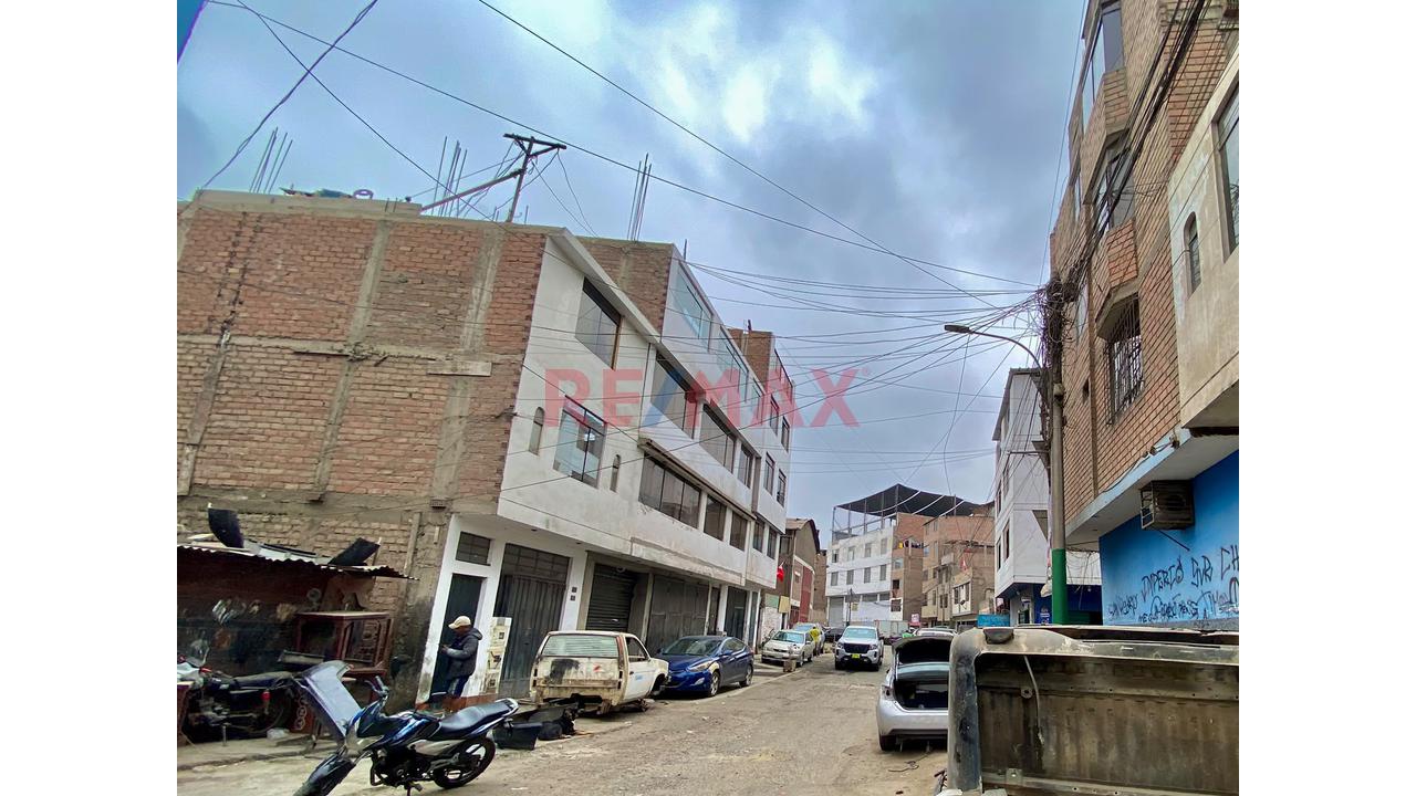 Casa Comercial En Venta En La Victoria - 12