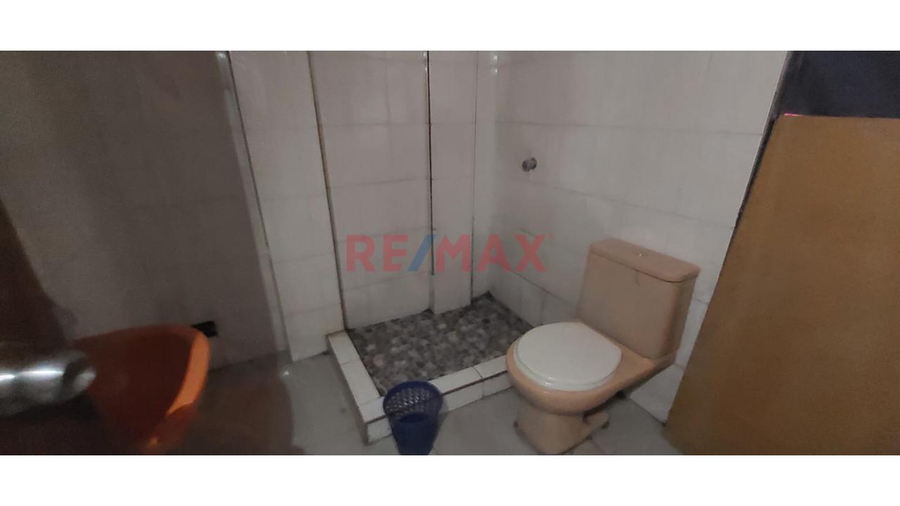 Ocasión Se Remata Departamento Duplex 5To Y 6To Piso (Escaleras)  Area Total 180M2 Y Area Techada 142 M2 Frente A Parque, Mercados Y Mall Aventura Plaza Sta Anita, Unico Propietario, Documentos En Reg — foto 6