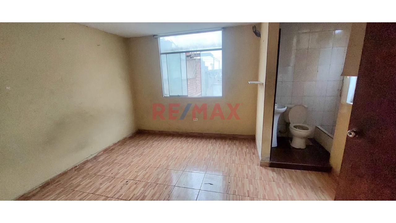 Ocasión Se Remata Departamento Duplex 5To Y 6To Piso (Escaleras)  Area Total 180M2 Y Area Techada 142 M2 Frente A Parque, Mercados Y Mall Aventura Plaza Sta Anita, Unico Propietario, Documentos En Reg — foto 5