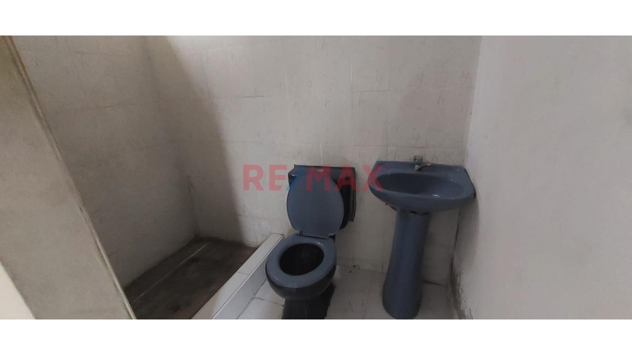 Ocasión Se Remata Departamento Duplex 5To Y 6To Piso (Escaleras)  Area Total 180M2 Y Area Techada 142 M2 Frente A Parque, Mercados Y Mall Aventura Plaza Sta Anita, Unico Propietario, Documentos En Reg — foto 8
