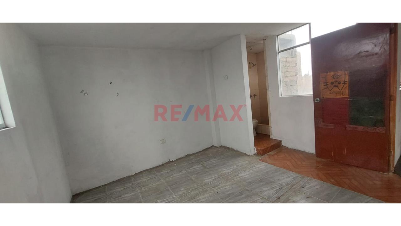 Ocasión Se Remata Departamento Duplex 5To Y 6To Piso (Escaleras)  Area Total 180M2 Y Area Techada 142 M2 Frente A Parque, Mercados Y Mall Aventura Plaza Sta Anita, Unico Propietario, Documentos En Reg — foto 10