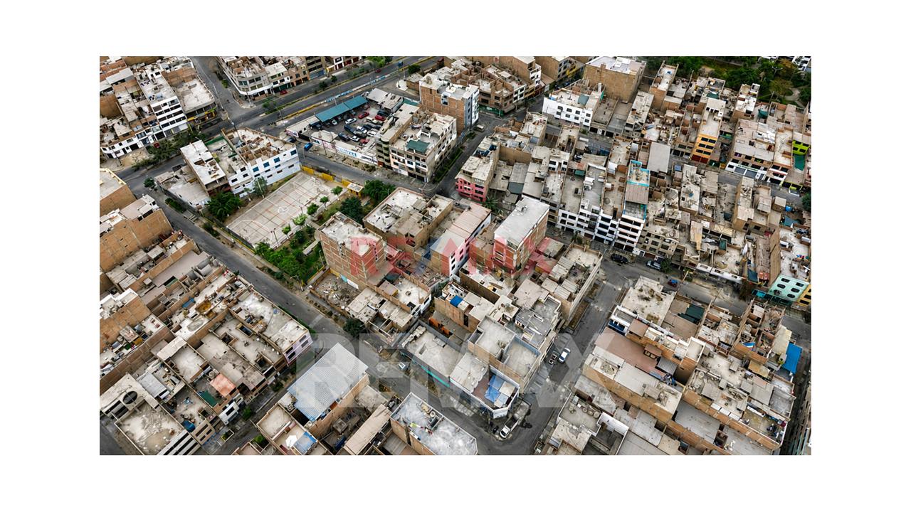 Venta De Terreno De 93 M² En San Martín De Porres - 9