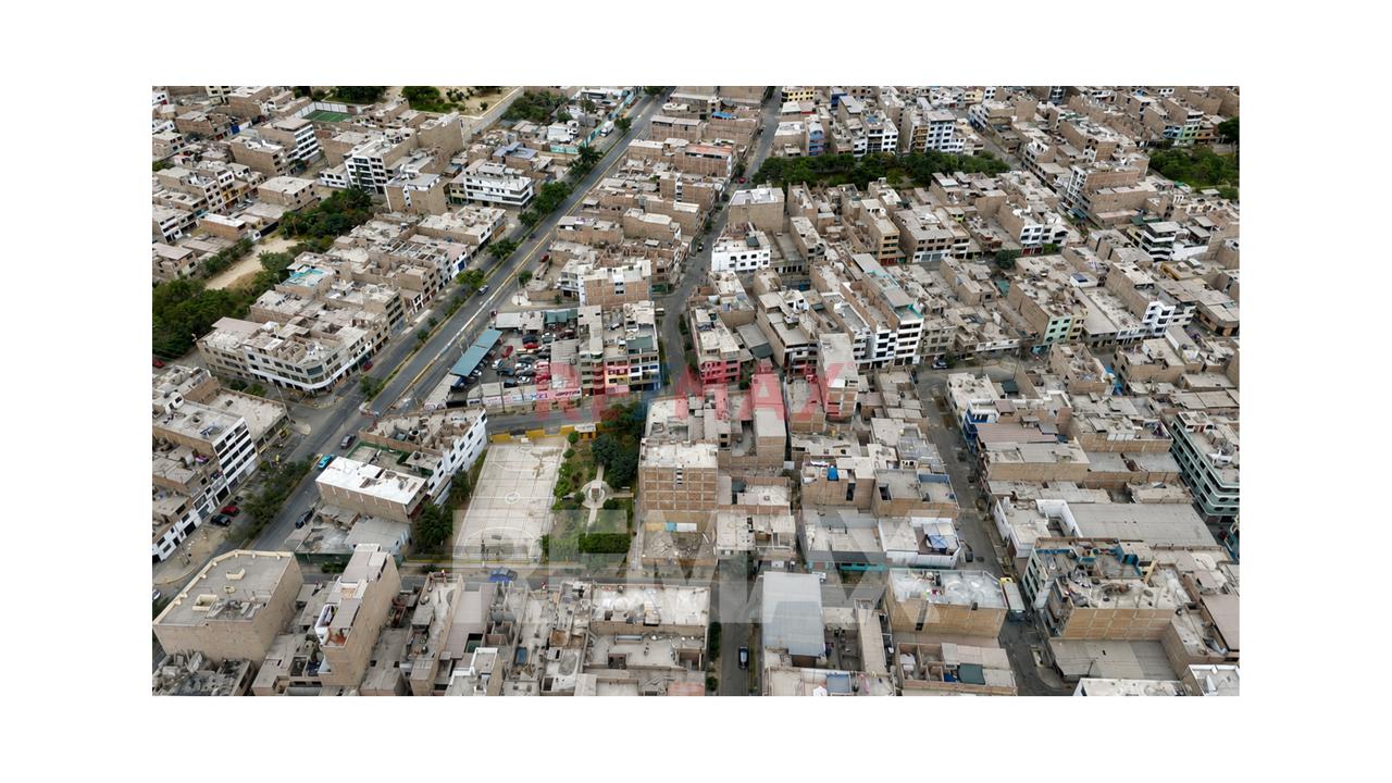 Venta De Terreno De 93 M² En San Martín De Porres - 10