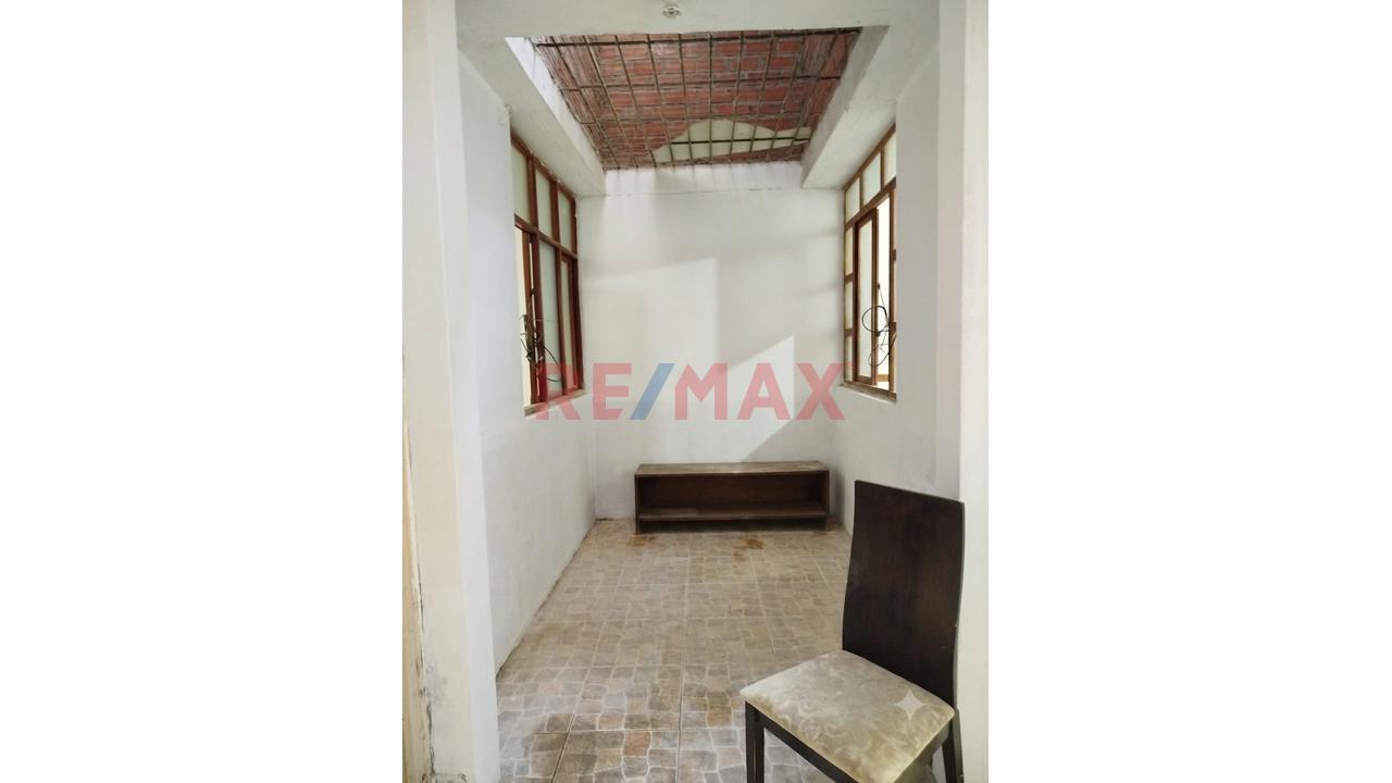✨ Venta De Casa 120Mt. Para Vivir ,Alquilar Y Generar Ingresos En Una Zona Tranquila Con Alto Potencial De Crecimiento A 3 Pasos De Av. Guardia Civil. - 4