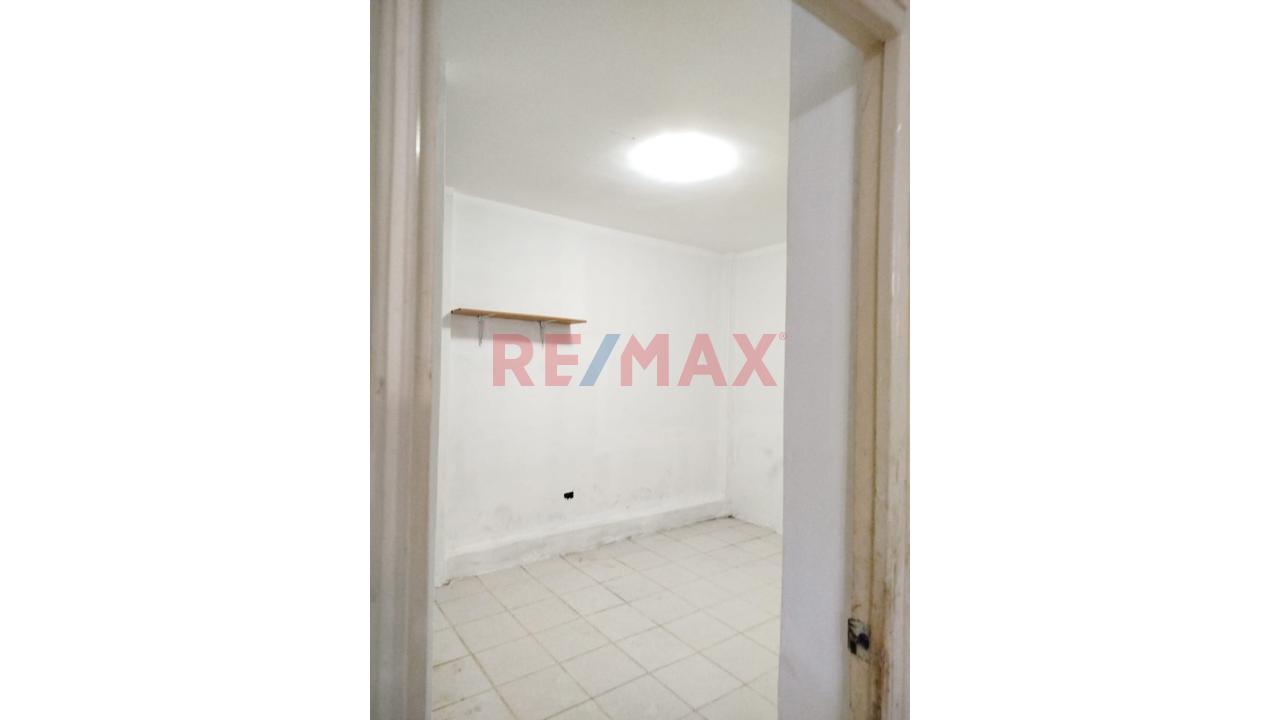 ✨ Venta De Casa 120Mt. Para Vivir ,Alquilar Y Generar Ingresos En Una Zona Tranquila Con Alto Potencial De Crecimiento A 3 Pasos De Av. Guardia Civil. - 2
