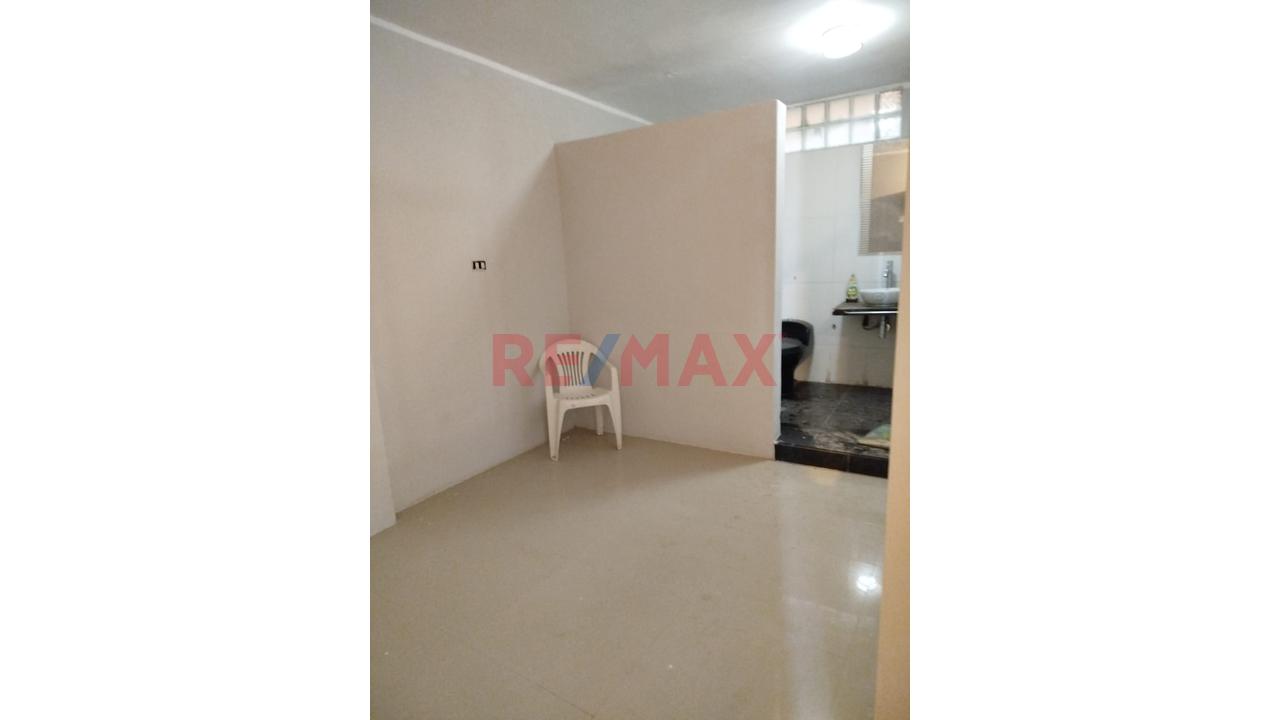 ✨ Venta De Casa 120Mt. Para Vivir ,Alquilar Y Generar Ingresos En Una Zona Tranquila Con Alto Potencial De Crecimiento A 3 Pasos De Av. Guardia Civil. - 14