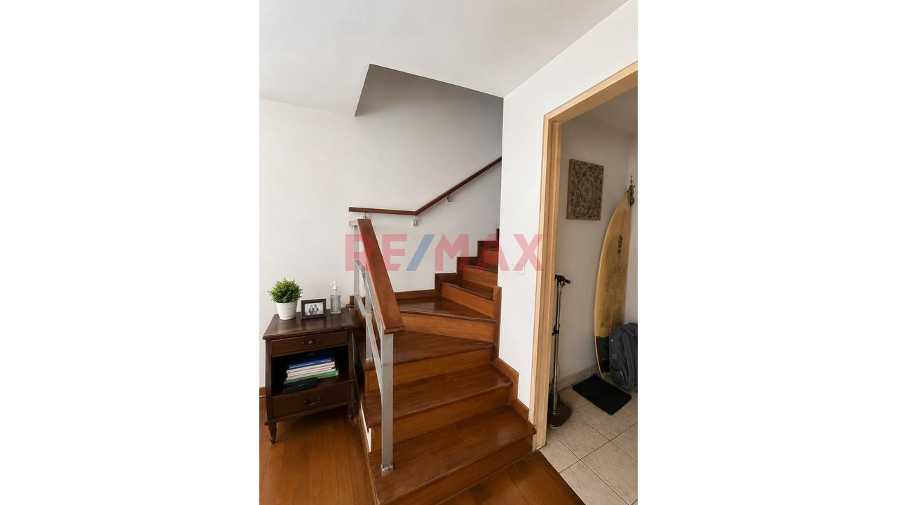 Departamento Duplex Para Remodelar - 3