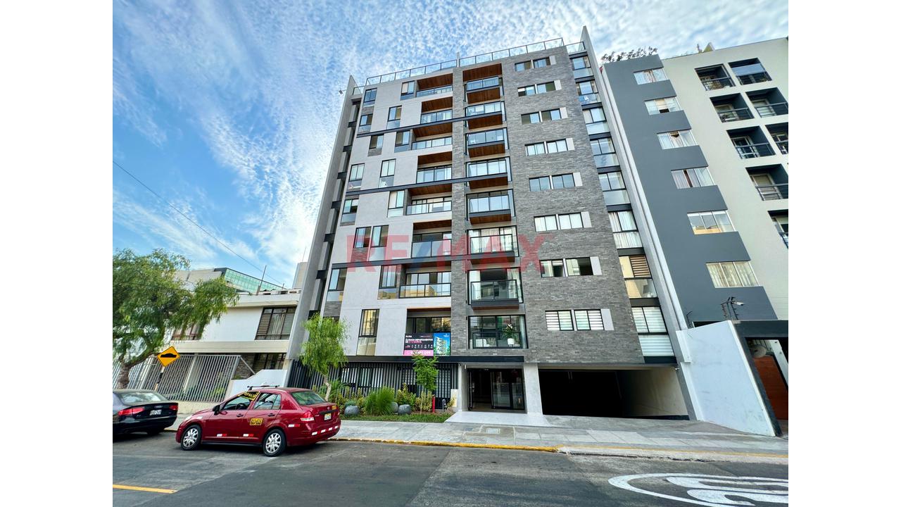 Alquilo Hermoso Departamento En Coronel Inclán, Miraflores — foto 2
