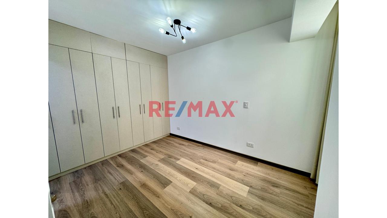Alquilo Hermoso Departamento En Coronel Inclán, Miraflores — foto 11