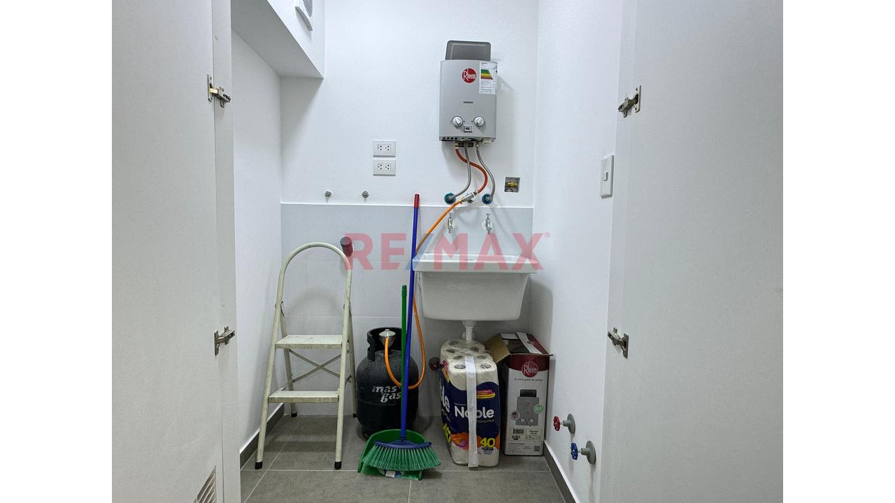 Alquilo Hermoso Departamento En Coronel Inclán, Miraflores — foto 7