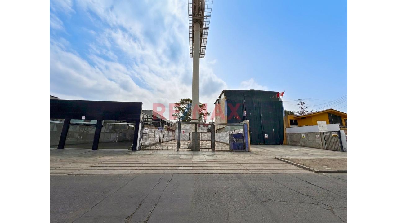 Terreno Comercial En Venta En Miraflores – Av. Benavides | 354 M² | Cz | Cpu:10 Pisos - 5